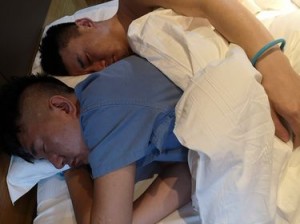 优质猛男房东，提供私密、舒适的租房环境，让你尽情享受 Gay 生活